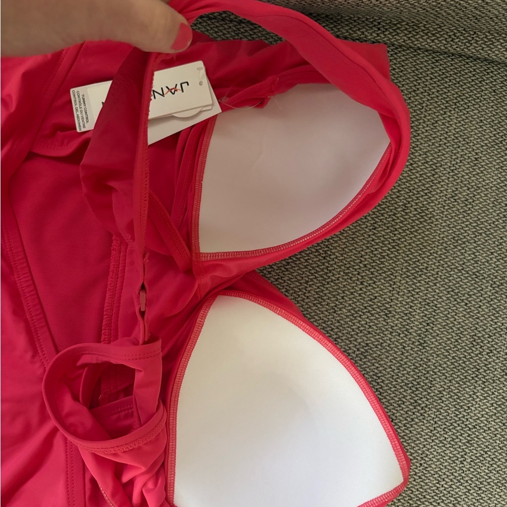 NWT Jantzen Jolie Bright Pink Tummy Control One Piece Swimsuit - Picture 11 of 11
